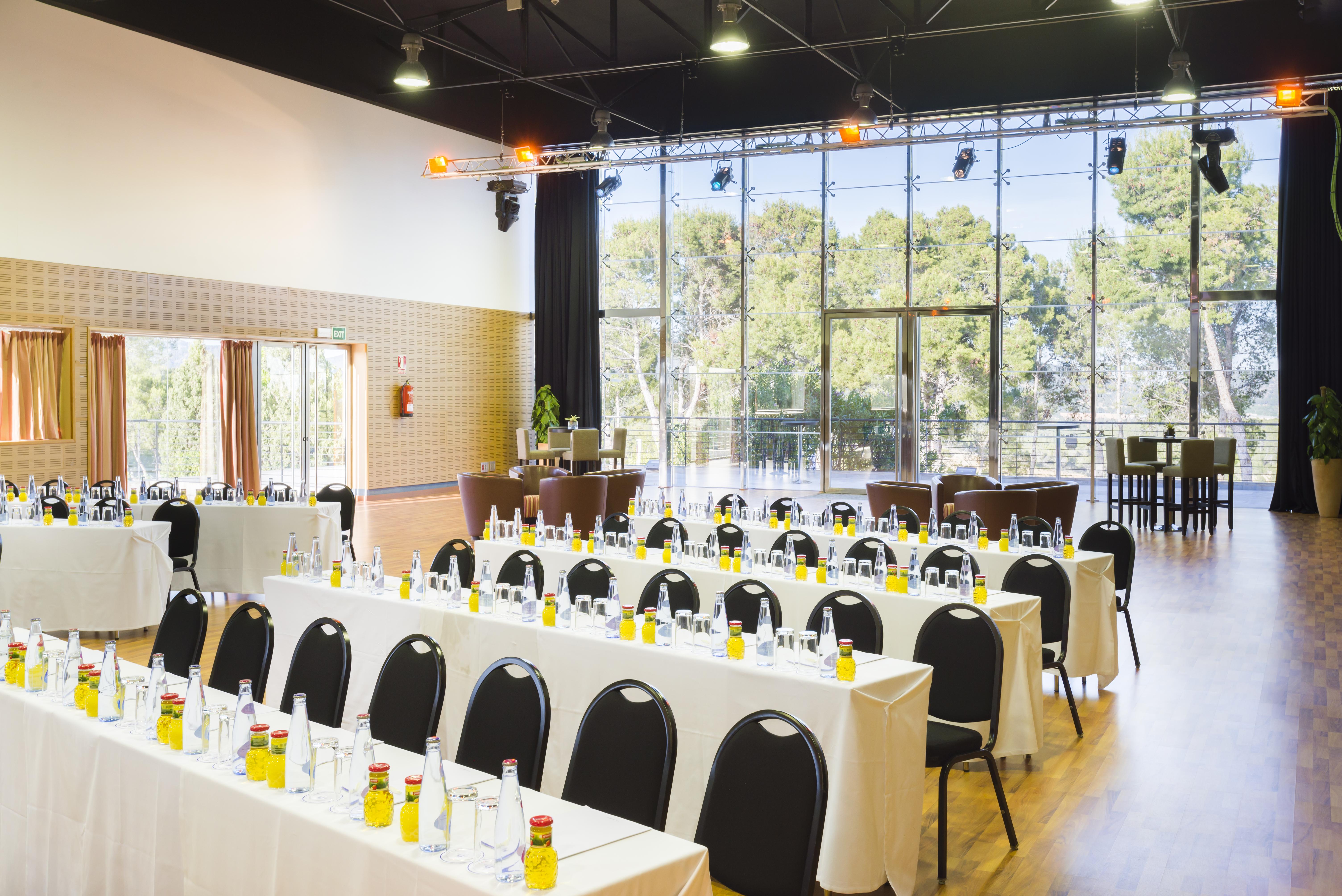 Hilton Mallorca Galatzo ปาเกรา ภายนอก รูปภาพ The Conference Centre