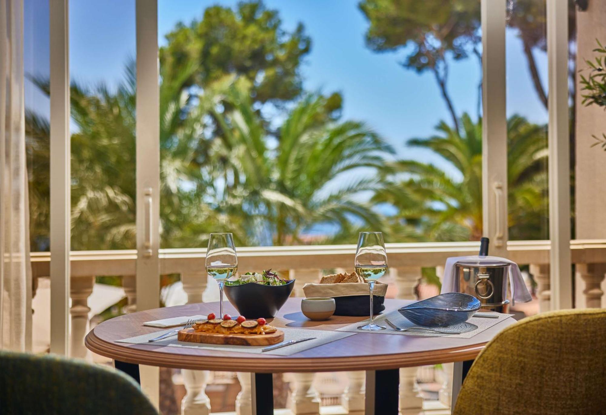 Hilton Mallorca Galatzo ปาเกรา ภายนอก รูปภาพ The restaurant